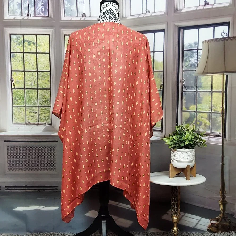 NWT SONOMA ZUMO GEO TACKED RUANA (CORAL & YELLOW / OS)